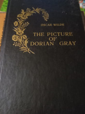THE PICTURE OF DORIAN GRAY PRIETENII CARTII foto