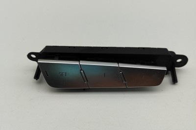 Buton de control scaun dreapta AUDI A6 C8 Avant 4A5 2024 OEM: 4K0959770A | 31318125 foto