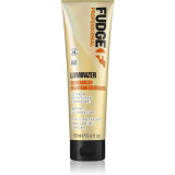 Cumpara ieftin Fudge Luminizer Moisture Boost Shampoo Sampon hidratant pentru par vopsit. pentru par vopsit si deteriorat 250 ml