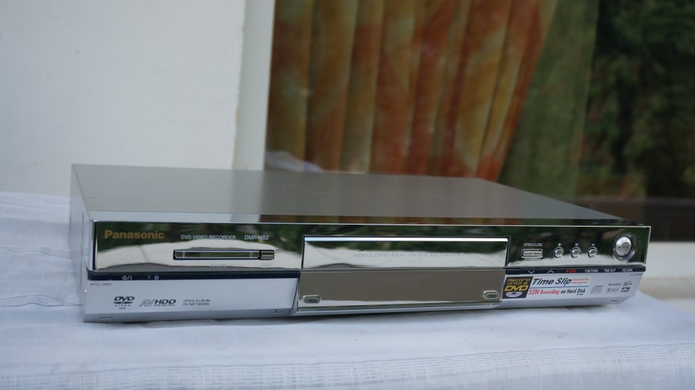 DVD recorder cu HDD Panasonic DMRHS2 arhiva Okazii.ro
