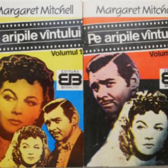 Pe aripile vantului (2 volume) – Margaret Mitchell