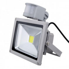 Proiector LED 50W cu Senzor Miscare Alb Rece 220V UB60037 foto