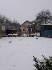 De vanzare casa cu livada