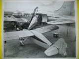 HOPCT 537 M -FOTOGRAFIE VECHE D=23 / 18 CM-AVION/AVIATIE-AVION C 54 CARGO SI F 24 SUA -FOTO AGENTIA ACME NEWSPICTURES PHOTOS 1947