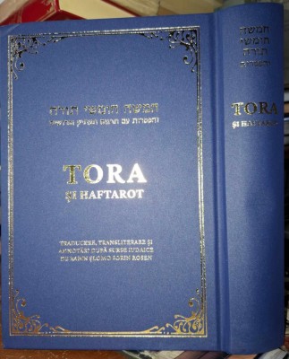 Tora si Haftarot-editie bilingva romano-ebraica 2024 foto