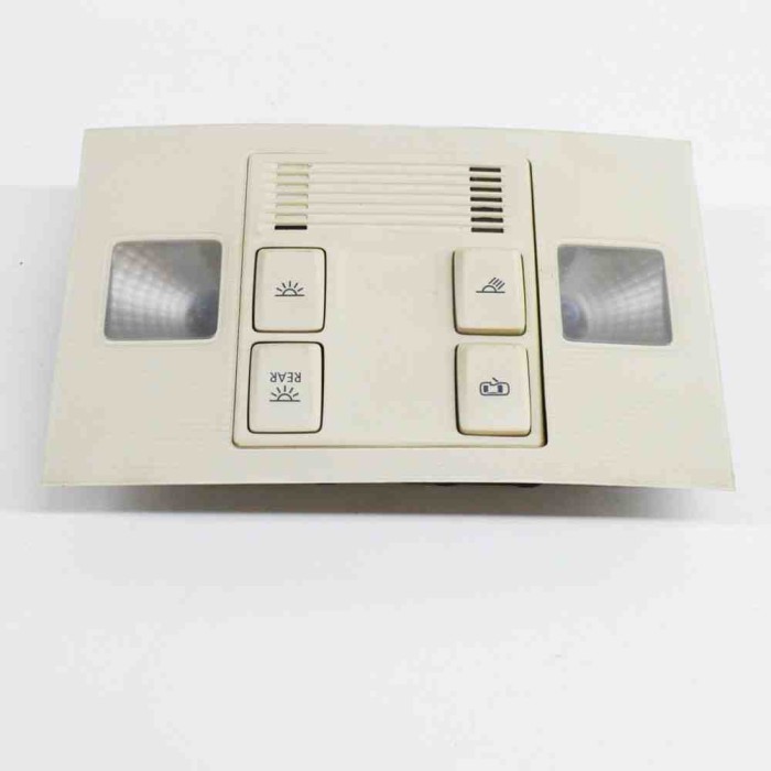 Iluminare interioară VW PASSAT Variant B8 3G5 2015 OEM: 5G2947105L 18280912