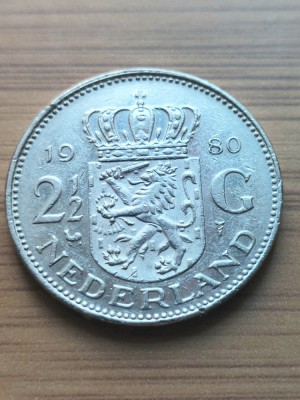 Moneda Olanda 2 1/2 Gulden 1980 foto