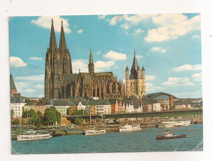 FA82 -Carte Postala- GERMANIA - Koln am Rhein, Rheinufer mit Dom, circulata 1975