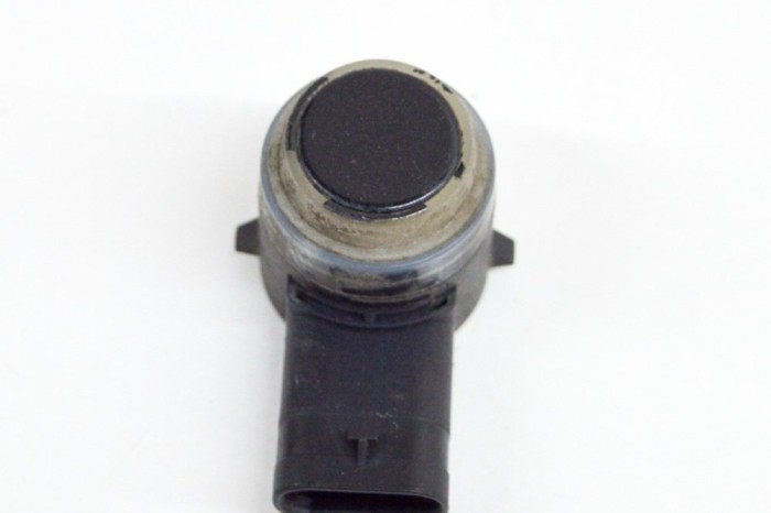 Senzor de parcare față MERCEDES-BENZ E W212 2015 OEM: A0009055504,307875 17206005