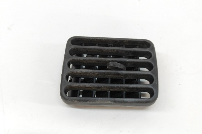 Gura de ventilație planșa de bord VW CORRADO 53I 1994 OEM: 536819707C 30825479