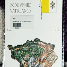 Suvenir Vatican 12 timbre pe carton plastifiat ermetic.