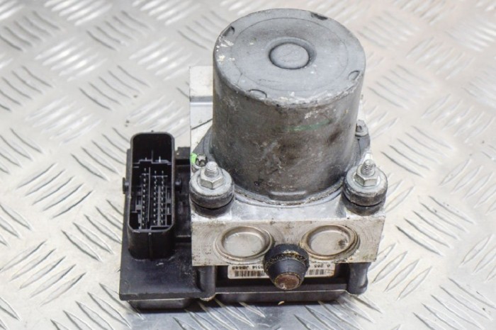 Pompa ABS AUDI A4 8EC, B7 2007 OEM: Sedan | 11471977