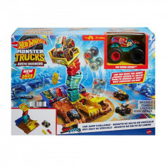 Set de joaca cu masina Monster Trucks, Hot Wheels, Car Jump Challenge, HNB94