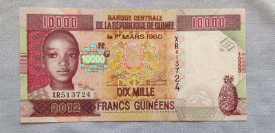 Guineea - 10 000 Francs / franci (2012) foto