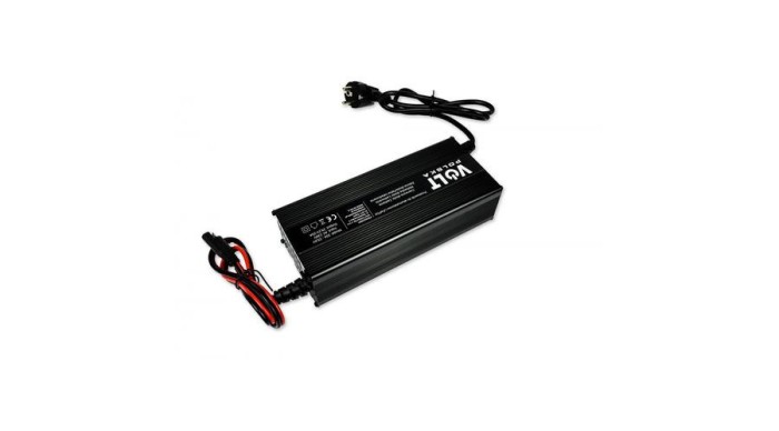 Volt Polska &Icirc;ncărcător de baterii LiFePO4 24V 20A (25,6V)