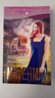 VAL MCDERMID-MANASTIREA NORTHANGER foto