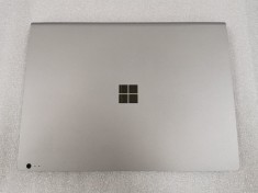 Laptop 2-in-1 Surface Book, 13.5&quot; Multi-Touch, i5 7300U, 8GB RAM, 256GB SSD, Windows 10 PRO, QWERTZ