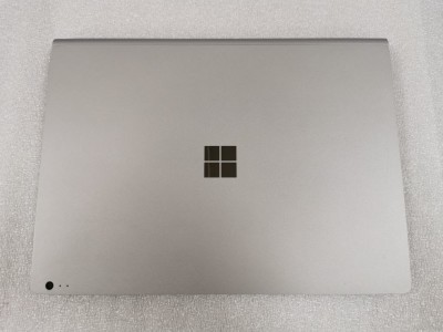 Laptop 2-in-1 Surface Book, 13.5&amp;quot; Multi-Touch, i5 7300U, 8GB RAM, 256GB SSD, Windows 10 PRO, QWERTZ foto