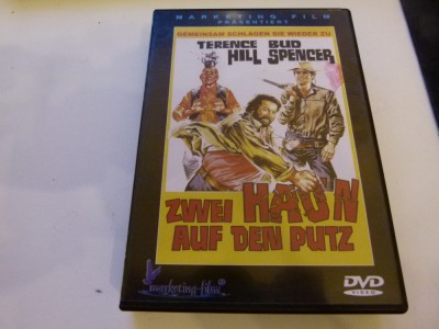 Doi lovesc tare (germana), dvd foto