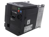 Invertor vectorial pentru motor de 0,75/1,1kW 200&divide;240VAC