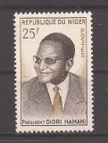 Niger 1960 - Președintele Hamani Diori, cu urma fina de sarniera, MH, Nestampilat