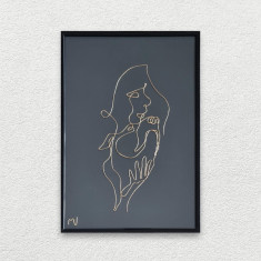 Doamna cu Amstaff, tablou din sarma placata cu aur, 22×31 cm