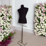 Inchiriere bust Manechin pentru mire , Eleganta si utilitate in ziua nuntii
