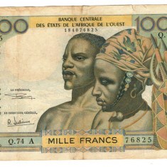 West African States 1966 - 1000 francs, circulata