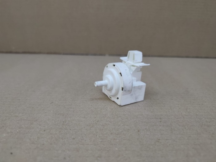 presostat masina de spalat Indesit,e347990 / C160