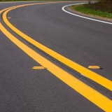 Vopsea marcaj rutier pe baza de solvent SWARCOMARK SV 330, 30 Kg