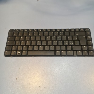 TASTATURA COMPAQ F700 foto