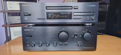 Amplificator Onkyo Integra A-9711 + CD Onkyo Integra DX-7911 Cu Telecomanda foto