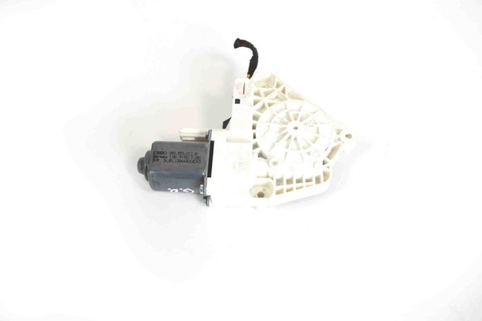 Motor macara geam ușă dreapta spate AUDI A6 4G2, C7, 4GC 2013 OEM: 8K0959812A 3958870