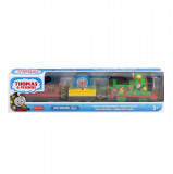 Thomas locomotiva motorizata percy cu 2 vagoane, Mattel
