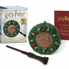 Harry Potter: Hogwarts Christmas Wreath and Wand Set | Donald Lemke