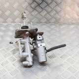 Cilindru de fr&acirc;nă LEXUS RX _L1_ 2009 OEM: 138010-10520,138110-10510 11471758