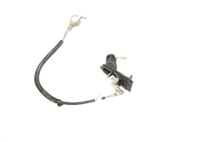 Furtun MERCEDES-BENZ GLC X253, C253 2020 OEM: A2538308001,A2058301203,A2058301203,A2538308001 13950054