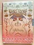 G575-Album Foto ART- NOUVEAU anii 1900 special CDV si Fotografii. Frumos realizat in relief colorat si aurit cu motive florale, stare uzata.