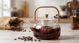 Ceainic și Cafetieră Multifuncțională Premium, 1000ml &ndash; Sticlă Borosilicată Termorezistentă și M&acirc;ner din Bambus (Ideal pentru Ceai și Cafea)