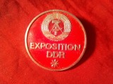 Insigna DDR - Expozitie comerciala , anii &#039;70 , metal si email , d=4cm
