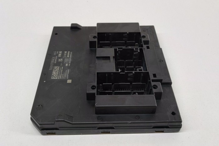 VW T-ROC A11 2023 OEM: 5Q0937084EA,BCMPQ37H,A3C07348802 SKU: 25890790