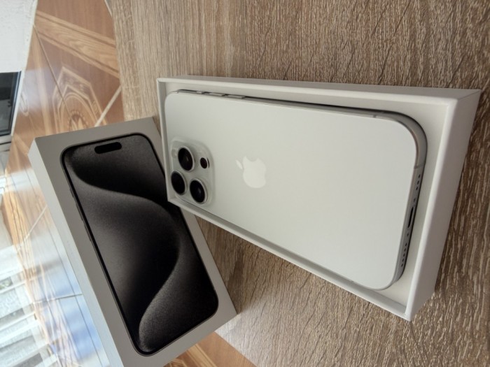 iPhone 15 Pro White Titanium