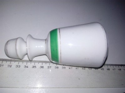 STICLA PORTELAN CU DOP foto