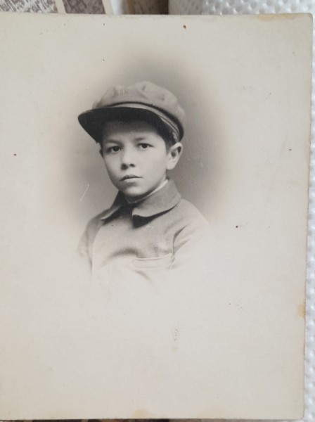 Fotografie, baiat, Gh. Mihailescu, perioada interbelica