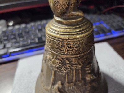 Clopot vintage medieval francez 1565 foto