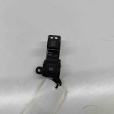 Buton fr&acirc;nă de m&acirc;nă TOYOTA YARIS CROSS MXP_ 2021 OEM: 84390-52010 | 31280467