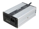 &Icirc;ncărcător pentru baterii re&icirc;ncărcabile Li-Ion 14,8V 5A 120W