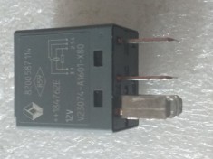 Releu inteligent 12V 8200587114 ForTwo W453 . Nou si original Renault