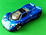 Coupe Pagani Zonda C12 Motor Max, Made in China. Diecast, carcasă metalică vopsea sărită. Roți &icirc;n stare bună, jante cu spițe cromate. X