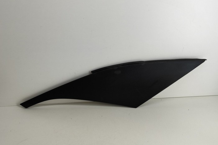 Ornament st&acirc;lp spate st&acirc;nga VW ID.4 E21 2022 OEM: 11A853377C,11A853377B 27574620